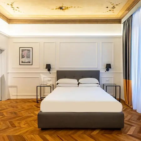 Largo Arenula Gæstehus