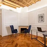Largo Arenula בית הארחה רומא